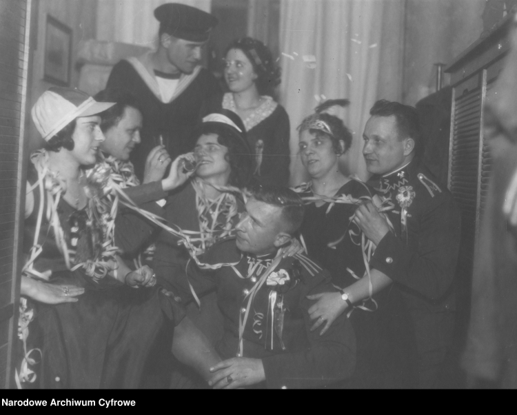 Zabawa sylwestrowa w Warszawie, 1931 r./NAC