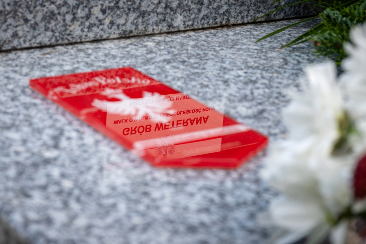 Krajobraz powstańczy na polskich cmentarzach - konferencja katowickiego IPN