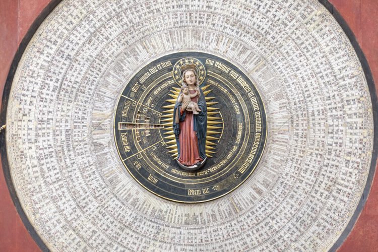 555-letni zegar astronomiczny w Bazylice Mariackiej w Gdańsku po renowacji. Fot. www.gdansk.pl/Piotr Wittman