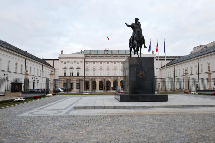 Fasada Pałacu Prezydenckiego. Fot. PAP/Albert Zawada