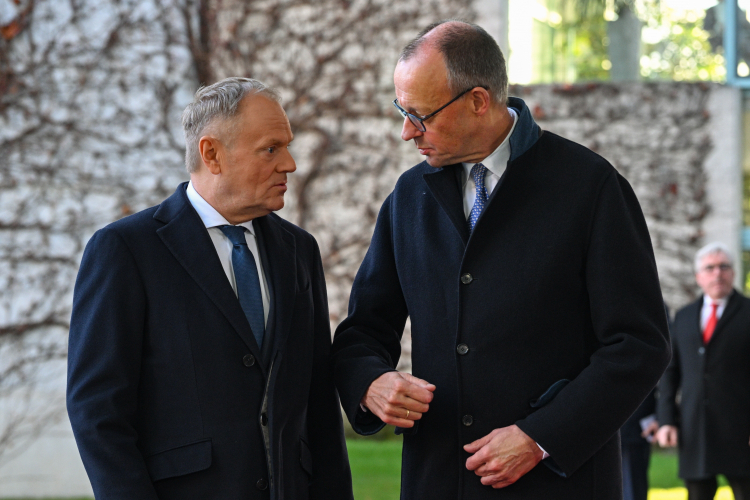 Premier Donald Tusk i kanclerz Friedrich Merz w Berlinie. Fot. PAP/Radek Pietruszka