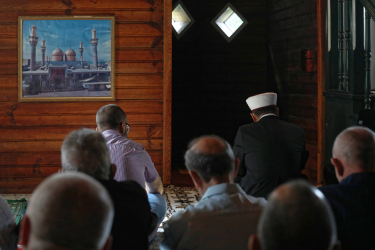 Polscy muzułmanie na Podlasiu. Fot. PAP/Artur Reszko