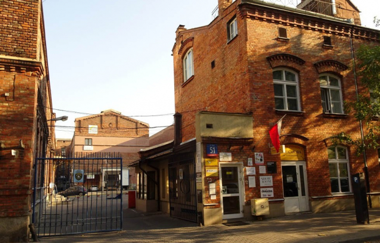 Budynki dawnej fabryki Towarzystwa Akcyjnego Odlewni Czcionek Samuela Orgelbranda i Synów. Fot. domena publiczna