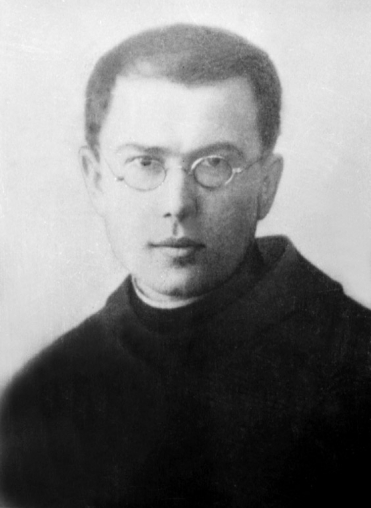 Maksymilian Maria Kolbe, właśc. Rajmund Kolbe (ur. 8 stycznia 1894 w Zduńskiej Woli, zm. 14 sierpnia 1941 w obozie koncentracyjnym Auschwitz) – polski franciszkanin konwentualny, święty Kościoła katolickiego. Fot. PAP/CAF-reprodukcja