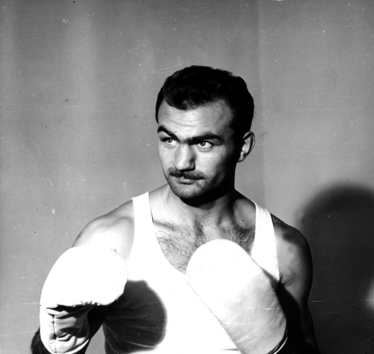 Marian Kasprzyk, pięściarz, 1965 r. Fot. PAP/CAF - Janusz Uklejewski