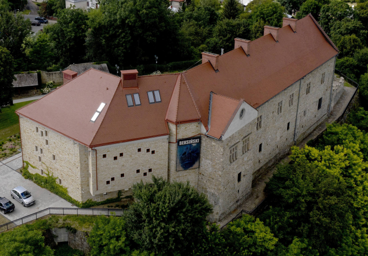 Muzeum Historyczne w Sanoku - jeden z sygnatariuszy porozumiemia - ma siedzibę w renesansowym zamku. Fot. PAP/Darek Delmanowicz