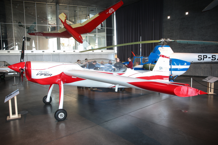 Pomysłodawcą budowy Acro Viper był mieszkający w USA Paweł Kwieciński – lekarz, pilot, pasjonat lotnictwa. Fot. PAP/Łukasz Gągulski