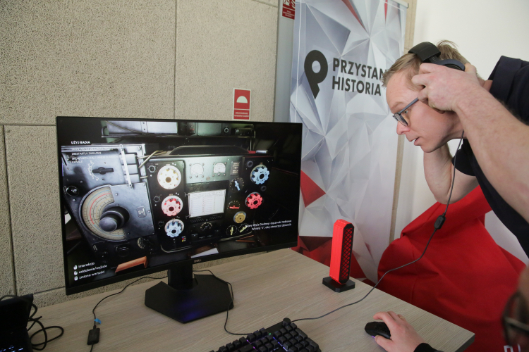 Otwarcie nowej siedziby Delegatury Instytutu Pamięci Narodowej w Olsztynie. Fot. PAP/Tomasz Waszczuk