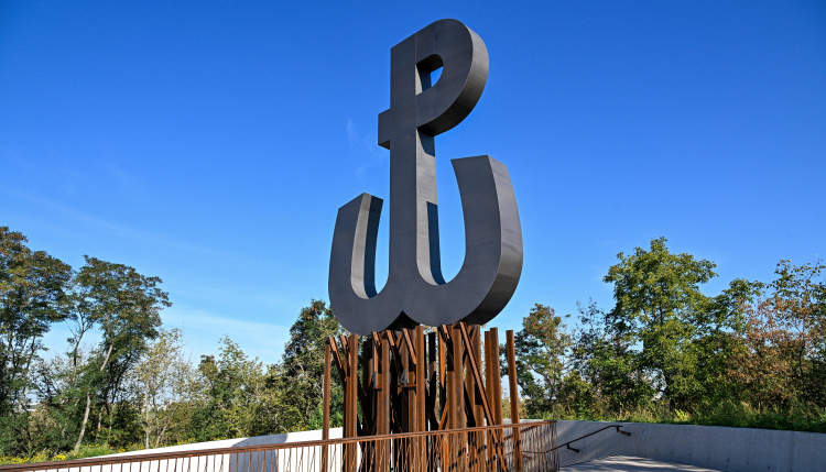 Kopiec Powstania Warszawskiego w Warszawie. Fot. PAP/Radek Pietruszka