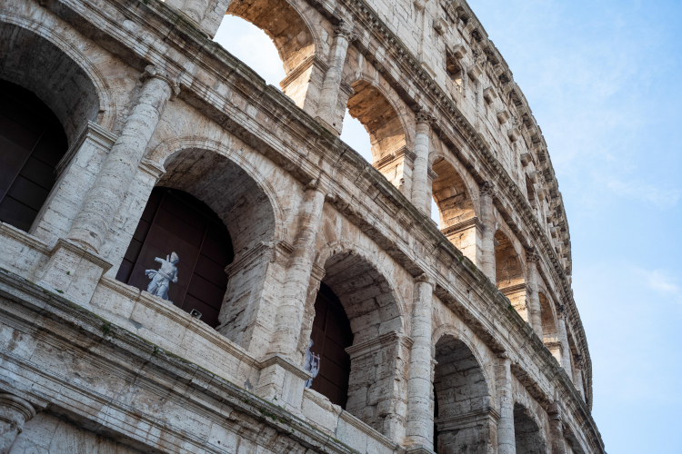 Rzym, Włochy, 20.02.2025. Koloseum. Fot. PAP/Valdemar Doveiko