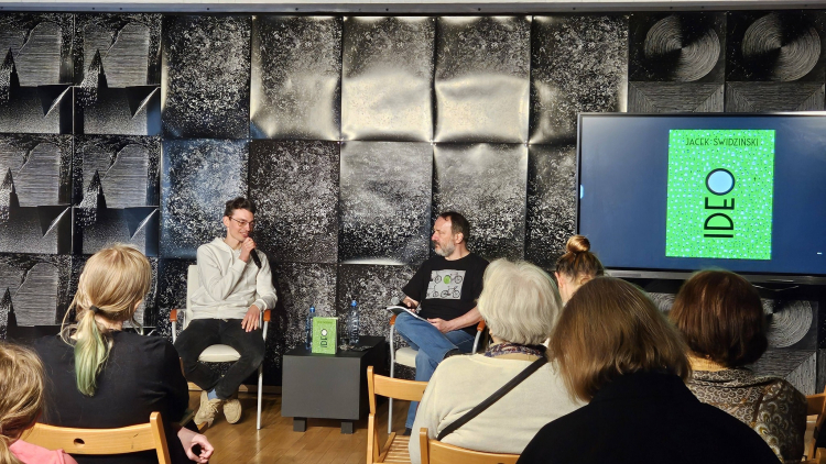 Promocja komiksu o języki esperanto i jego twórcy Ludwiku Zamenhofie - „Ideo” Jacka Świdzińskiego. Fot. Białostocki Ośrodek Kultury/Centrum im. Ludwika Zamenhofa