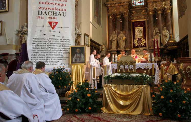Obchody wyzwolenia KL Dachau. Fot. PAP/Tomasz Wojtasik