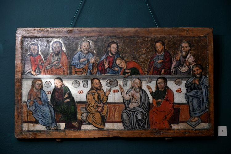 Zabytkowe ikony z muzeum w Jarosławiu. Fot. PAP/Darek Delmanowicz