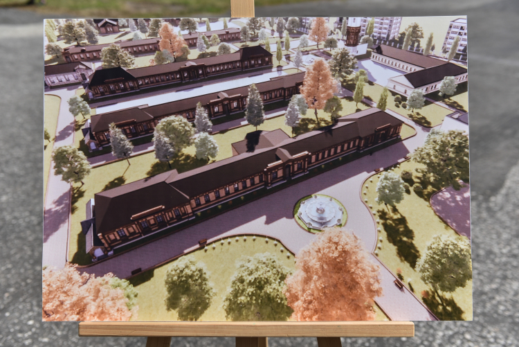 Prezentacja podczas konferencji prasowej w miejscu budowy Centrum Prawdy i Pojednania - Muzeum Ofiar Rzezi Wołyńskiej im. Prezydenta Lecha Kaczyńskiego w Chełmie, 2023 r. PAP/Wojtek Jargiło