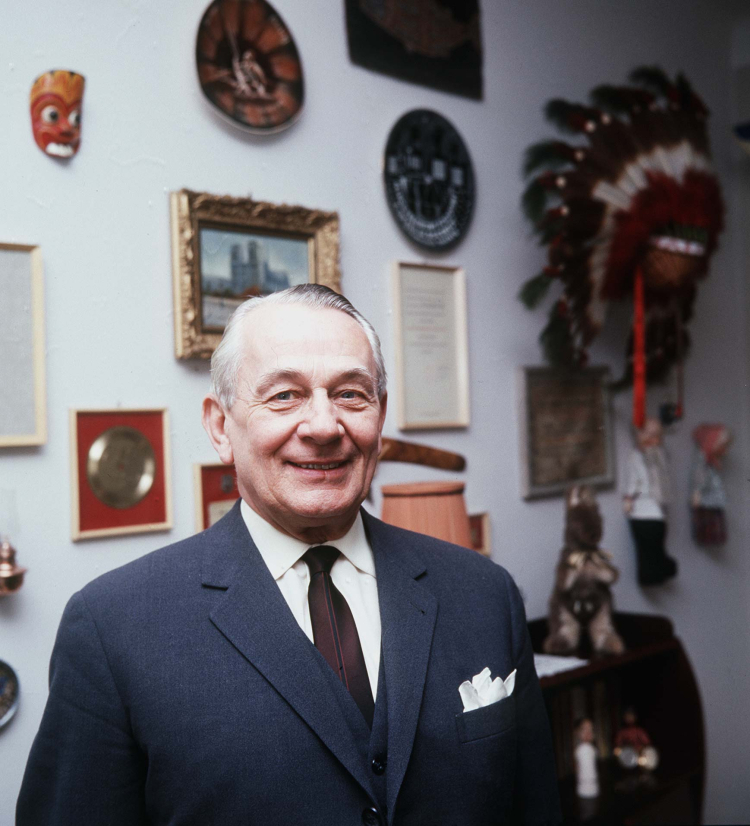 1971. Mieczysław Fogg. Fot. PAP/Henryk Rosiak