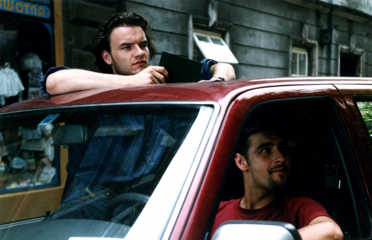 Kadr z filmu "Gry uliczne", 1996, 104 min. Reż.: Krzysztof Krauze. Scen.: Krzysztof Krauze i Jerzy Morawski. Fot. PAP/CAF-FILM PAP
