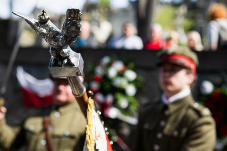 Święto Narodowe Trzeciego Maja. Obchody zorganizowane przez ambasadę RP na Litwie, na wileńskiej Rossie. Fot. PAP/Valdemar Doveiko