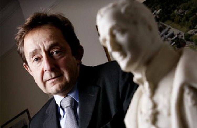 Anthony Seldon. Fot. UK Government, OGL v1.0OGL v1.0, via Wikimedia Commons