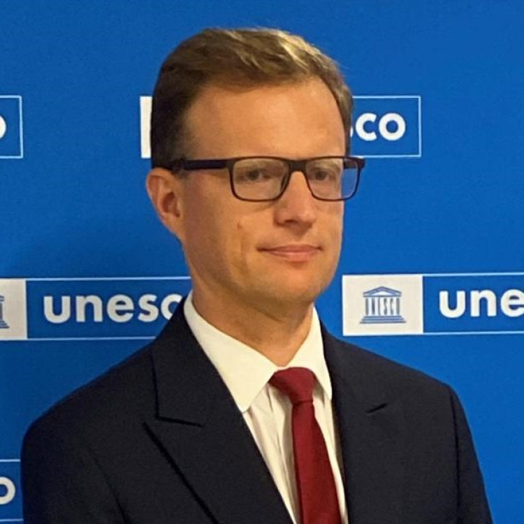 Stały Przedstawiciel RP przy UNESCO Mariusz Lewicki. Fot. wikipedia