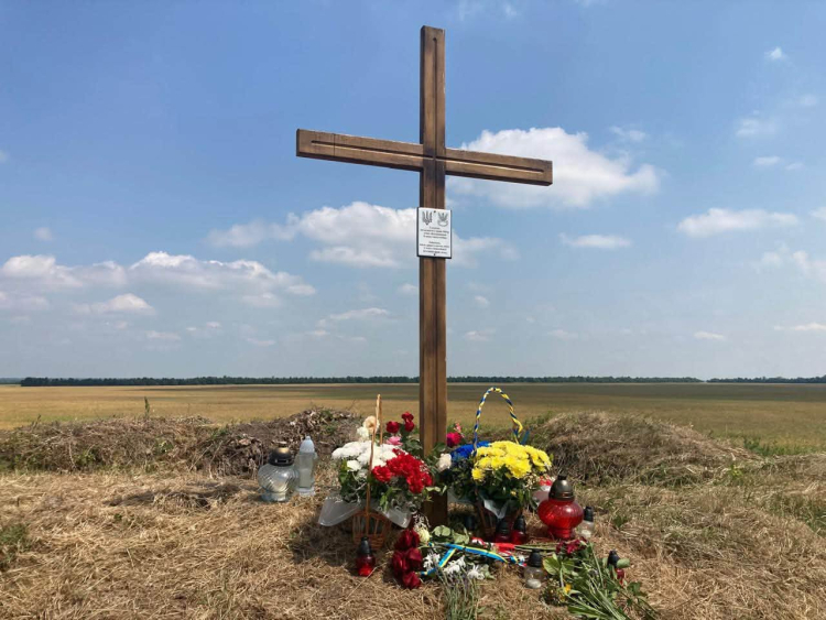 W Ukrainie odsłonięto odnowioną mogiłę polskich i ukraińskich żołnierzy poległych w walce z bolszewikami. Fot. Ambasada RP w Kijowie