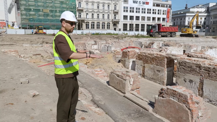 Archeologiczna „żyła złota” na terenie pałacu Brühla. Fot. PAP/wideo