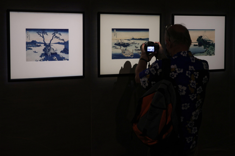 Wystawa „Hokusai. Wędrując…” w gmachu głównym Muzeum Narodowego w Krakowie, 2021 r. PAP/Łukasz Gągulski