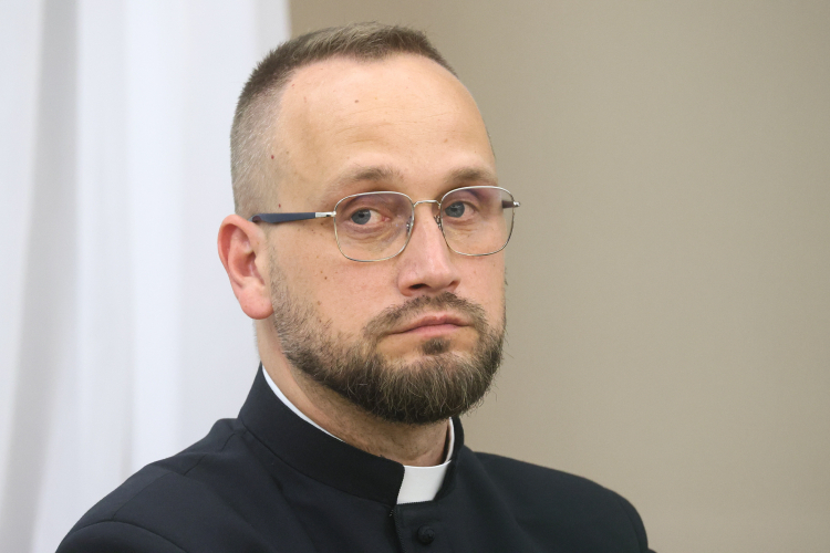 Ks. Tomasz Trzaska Fot. PAP/Leszek Szymański