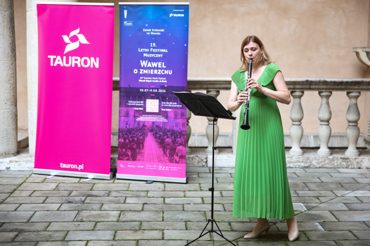 Klarnecistka Barbara Borowicz podczas briefingu dot. 19. edycji Letniego Festiwalu Muzycznego "Wawel o zmierzchu". Fot. PAP/Łukasz Gągulski