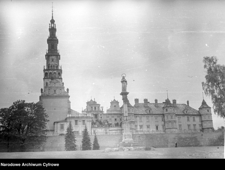 Jasna Góra w latach 50. XX w. Fot. NAC