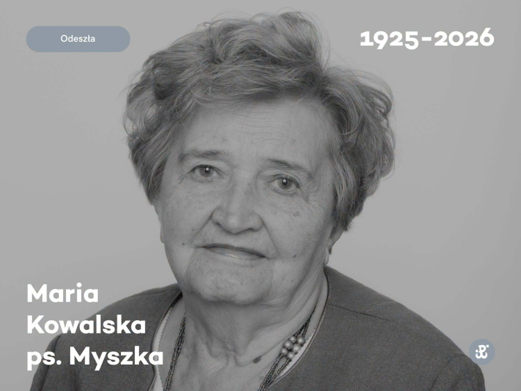 Zmarła Maria Kowalska z grupy „Kobiety Pistolety”, sanitariuszka pułku „Baszta”. Fot. Muzeum Powstania Warszawskiego/Zdjęcie z serii portretów Powstańców Warszawskich w ramach projektu "1944/70/2014" realizowanego przez grupę WWPHOTO dla uczczenia 70. rocznicy wybuchu Powstania Warszawskiego
