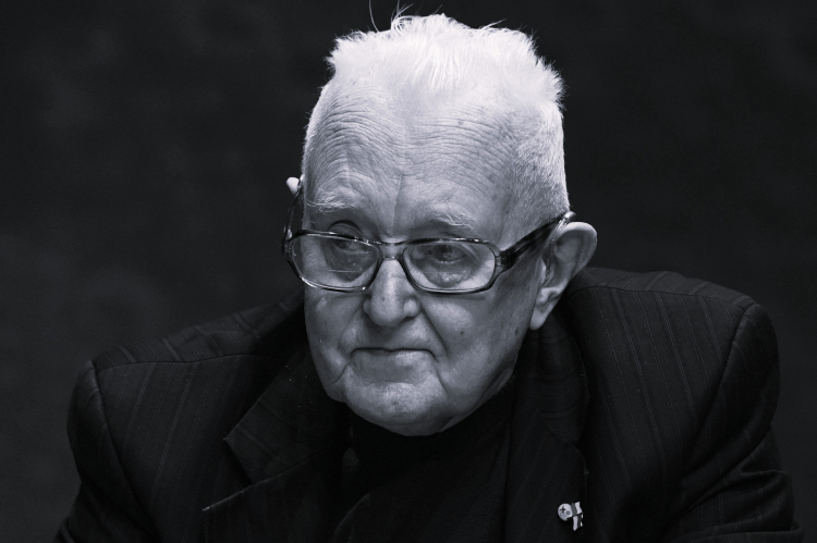 Andrzej Wielowieyski (1927-2026). Fot. PAP/Radek Pietruszka