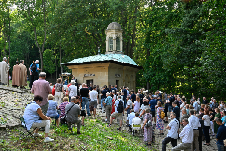 Uroczystości odpustowe w sanktuarium pasyjno-maryjnym w Kalwarii Zebrzydowskiej w 2025r. Fot.  PAP/Art Service 