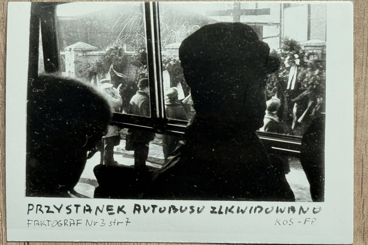 Do Centrum Dziewięciu z Wujka w Katowicach trafiły nieznane dotychczas tutejszym historykom zdjęcia ze stanu wojennego. Fot. Śląskie Centrum Wolności i Solidarności