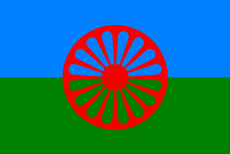 Flaga Romów. Fot. wikipedia