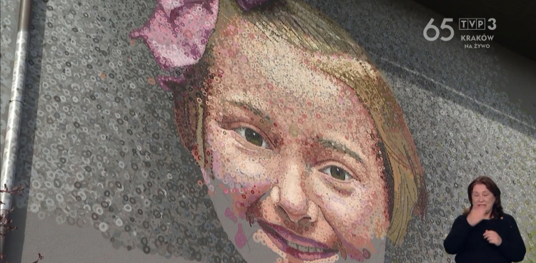 Powstający mural 8-letniej bohaterki Powstania Warszawskiego. Źródło: TVP3 Kraków