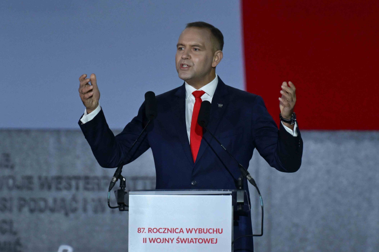 Gdańsk, 1.09.2026. Obchody 87. rocznicy wybuchu II wojny światowej. Prezydent RP Karol Nawrocki podczas uroczystości przed Pomnikiem Obrońców Wybrzeża na Westerplatte w Gdańsku. Fot. PAP/Adam Warżawa