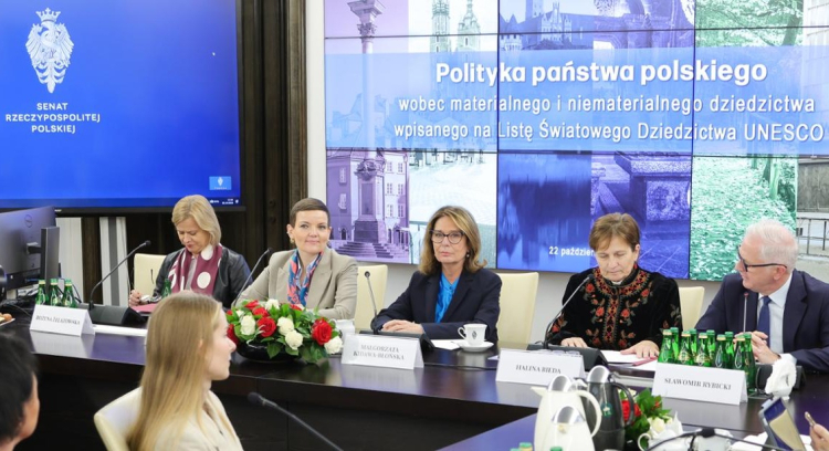 Konferencja pt. „Polityka państwa polskiego wobec materialnego i niematerialnego dziedzictwa wpisanego na Listę światowego dziedzictwa UNESCO”. Fot. MKiDN