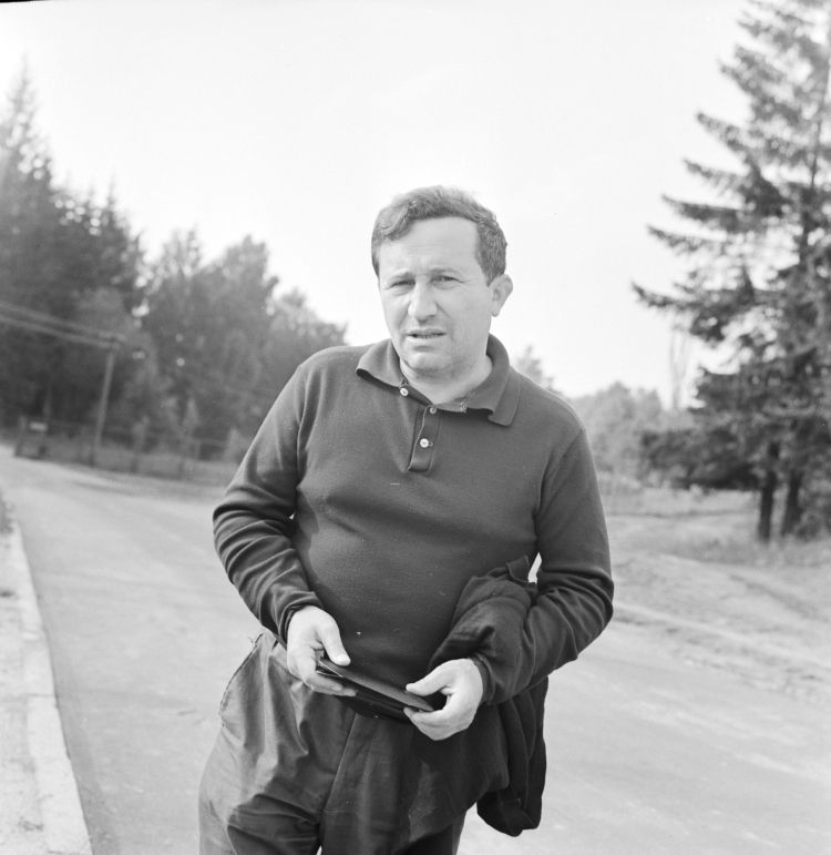 Tadeusz Różewicz w 1966 r. Fot. Stanisław Moroz (PAP/CAF)