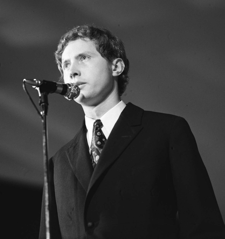 1970 r. Marek Grechuta. Fot. PAP/CAFarchiwum