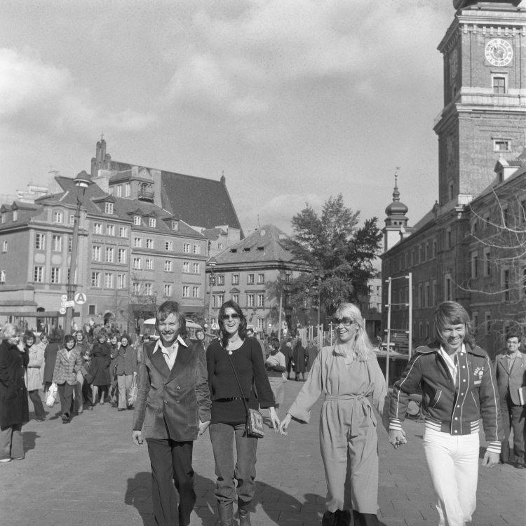 Historia jednej fotografii z Bazy Zdjęć PAP: 50 lat temu ABBA wystąpiła jedyny raz w Polsce