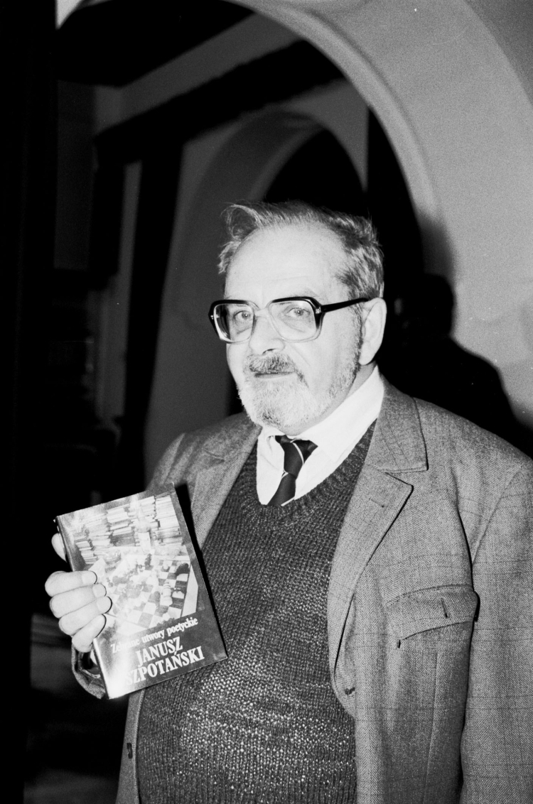 Polska, 21 marca 1991 r. Janusz Szpotański. Fot. PAP/Janusz Mazur