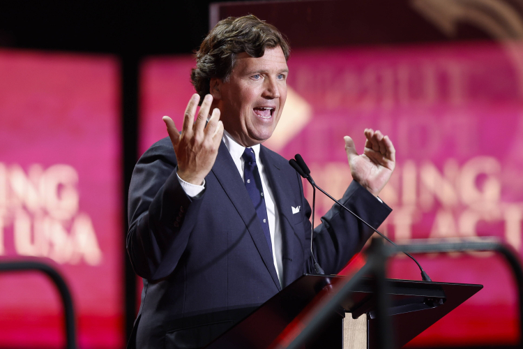 Tucker Carlson. Fot. PAP/EPA/Caroline Brehman