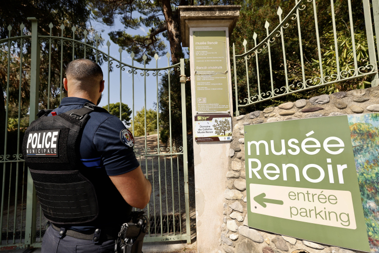Muzeum Renoira w Cagnes-sur-Mer na południu Francji. Fot. Sebasien Nogier (EPA)