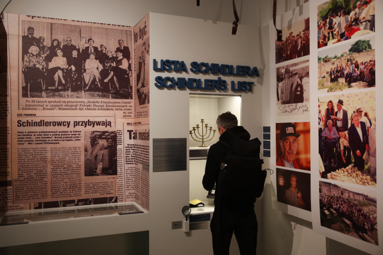 wystawa o historii Fabryki Schindlera w Muzeum Krakowa. Fot. PAP/Łukasz Gągulski
