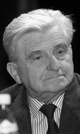 Kazimierz Barcikowski. Fot. PAP/P. Wierzchowski