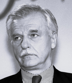 Andrzej Olechowski. Fot. PAP/Radek Pietruszka